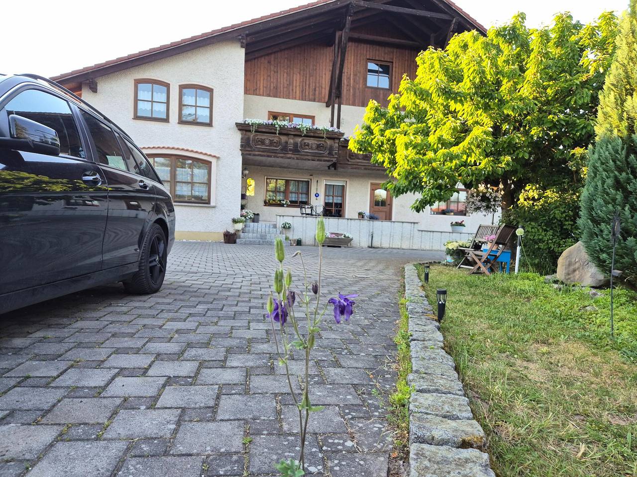Haus am Gschlößlweg - Ferienwohnung 140qm mit 3 Schlafzimmern in Kelheim, Ostbayern