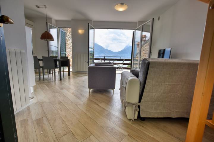 Ferienwohnung für 4 Personen, mit Balkon und Seeblick sowie Garten in Comune di San Siro - 4