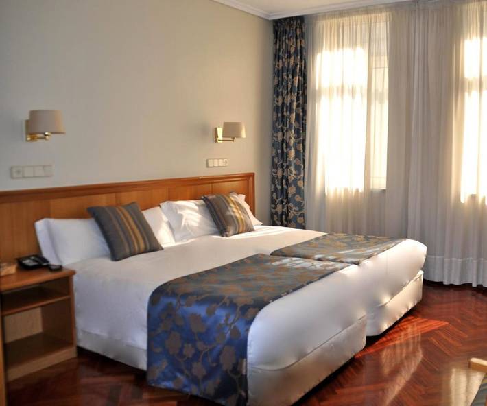 Apartamento para 10 personas, con Terraza y Jardín en Culleredo