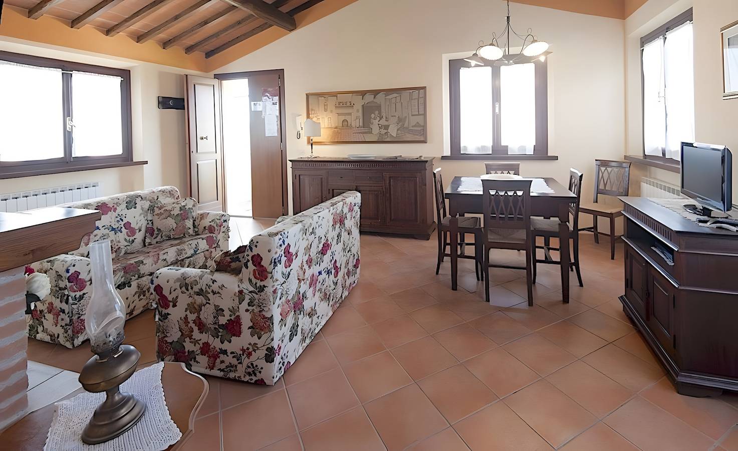 Agriturismo I Borghi – Apartment Zenzero with Pool in San Gimignano in Pancole, San Gimignano