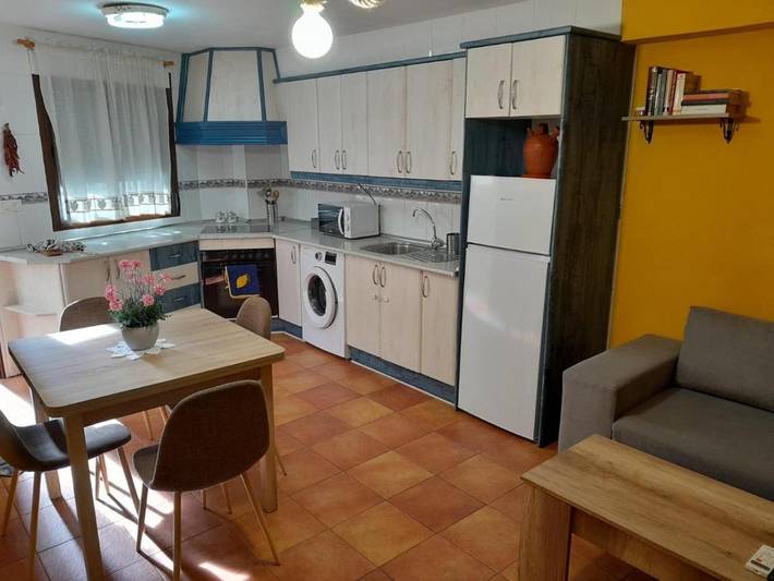 Location de vacances pour 6 personnes, avec vue et terrasse à Candeleda - 2