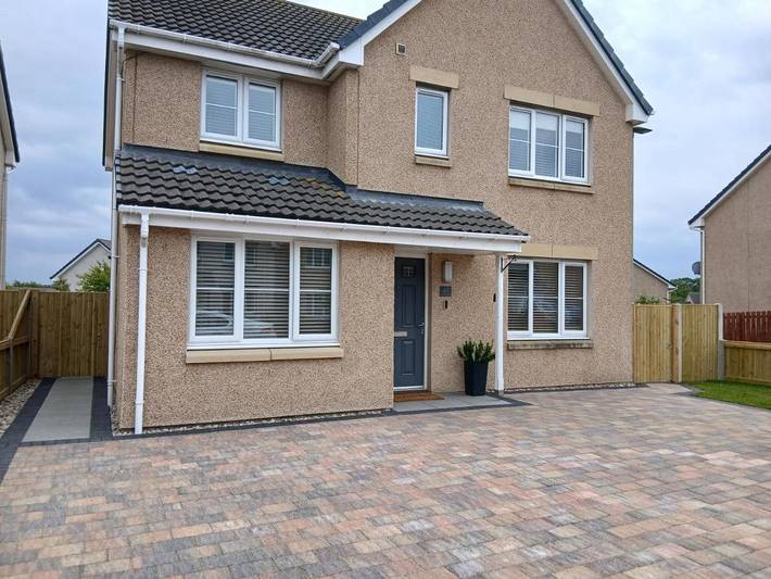 Holiday rental for 10 people, with garden in Elgin