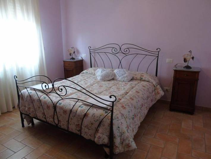 Maison d’hôte pour 2 personnes, avec Terrasse et Jardin ainsi que Piscine et Vue dans Ombrie - 3