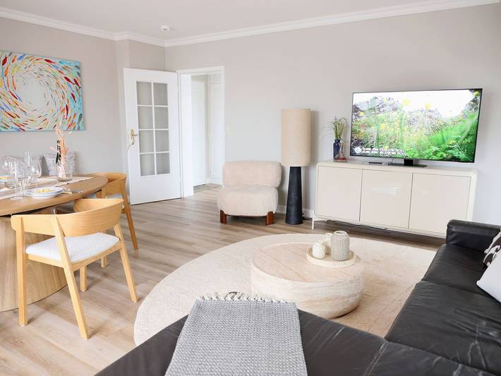Ganze Wohnung, Modernes 3-Zi.-Penthouse in Westerland – mit 2 Balkonen & zentraler Lage in Westerland, Sylt (Gemeinde)