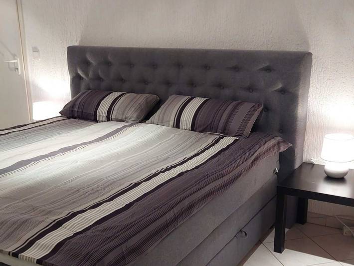 Ferienwohnung für 2 Personen, mit Pool und Terrasse sowie Garten, kinderfreundlich in Erfurt - 3