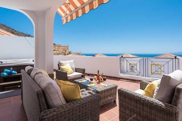 Villa für 6 Personen, mit Pool und Garten sowie Whirlpool und Terrasse in Adeje