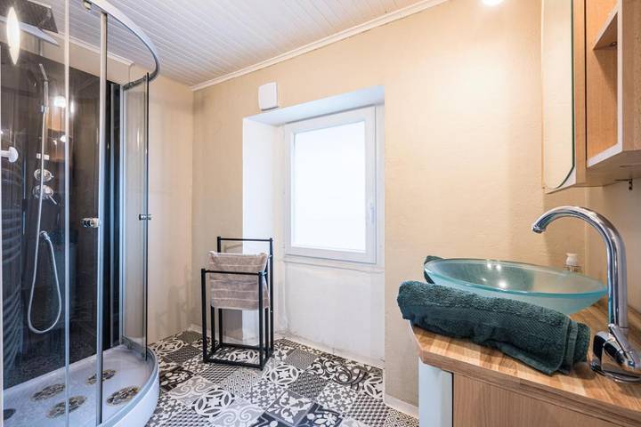 Gîte pour 2 personnes, avec balcon à Saint-Étienne-de-Cuines - 4