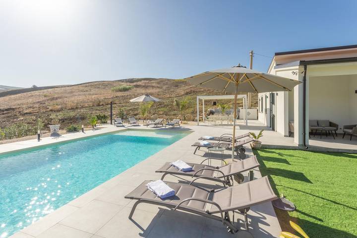 Chalet per 10 persone, con balcone/terrazza in Sicilia