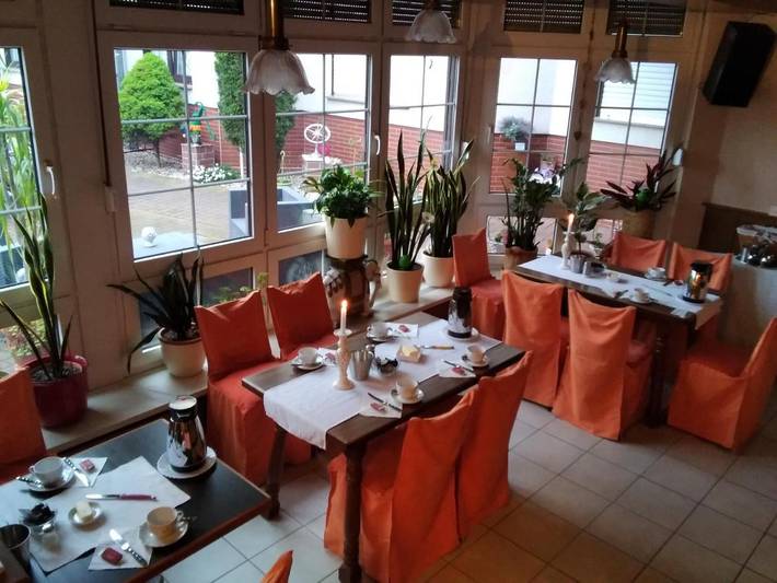 Hotel für 3 Personen, mit Terrasse in Wörlitz