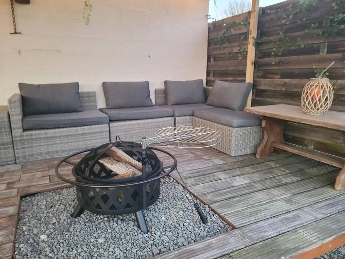 Location de vacances pour 9 personnes, avec balcon et jardin ainsi que vue et vue sur le lac à Doische - 2