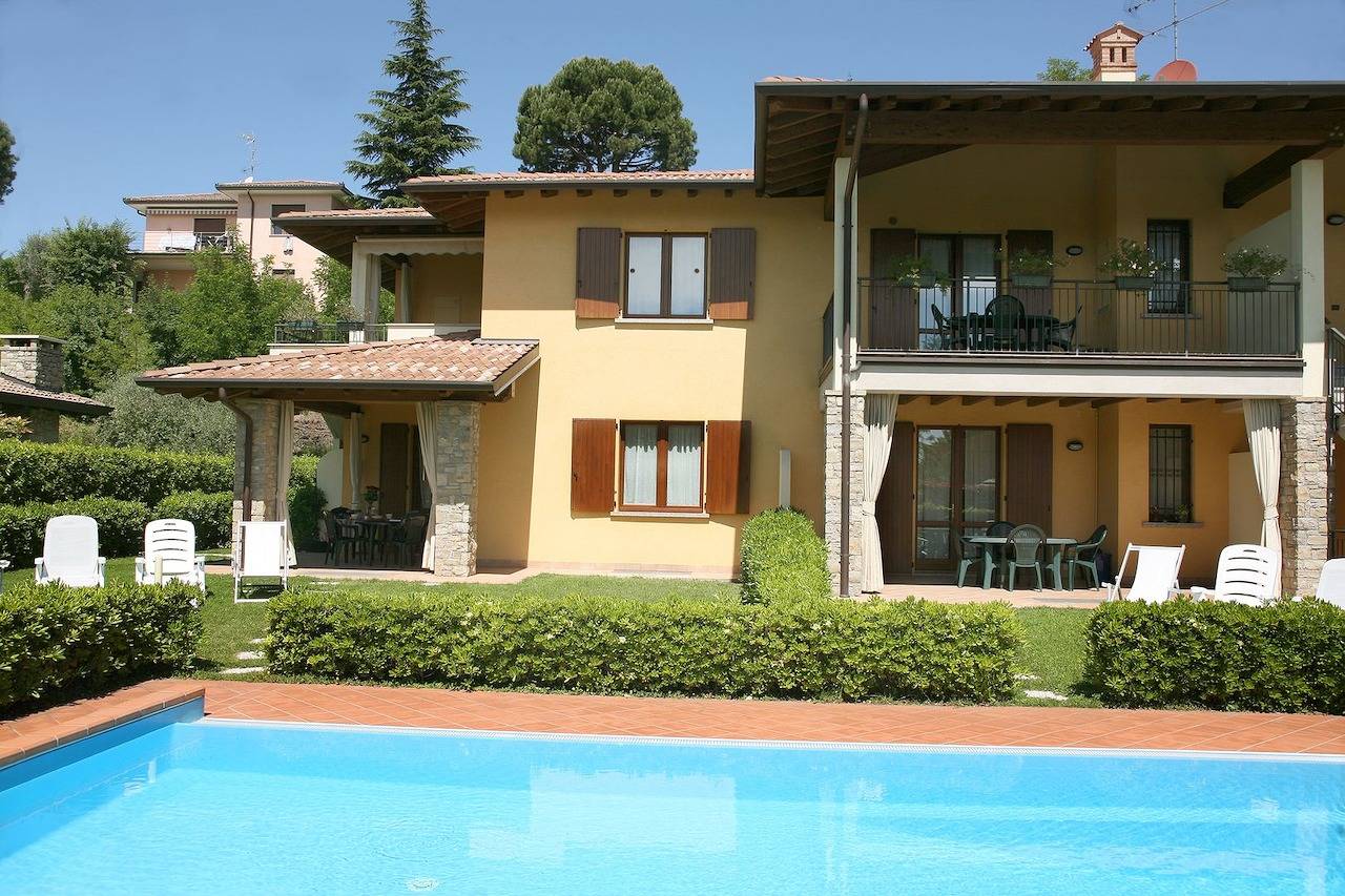 Ganze Wohnung, Wohnung im ersten Stock in Moniga del Garda, Gardasee-Berge
