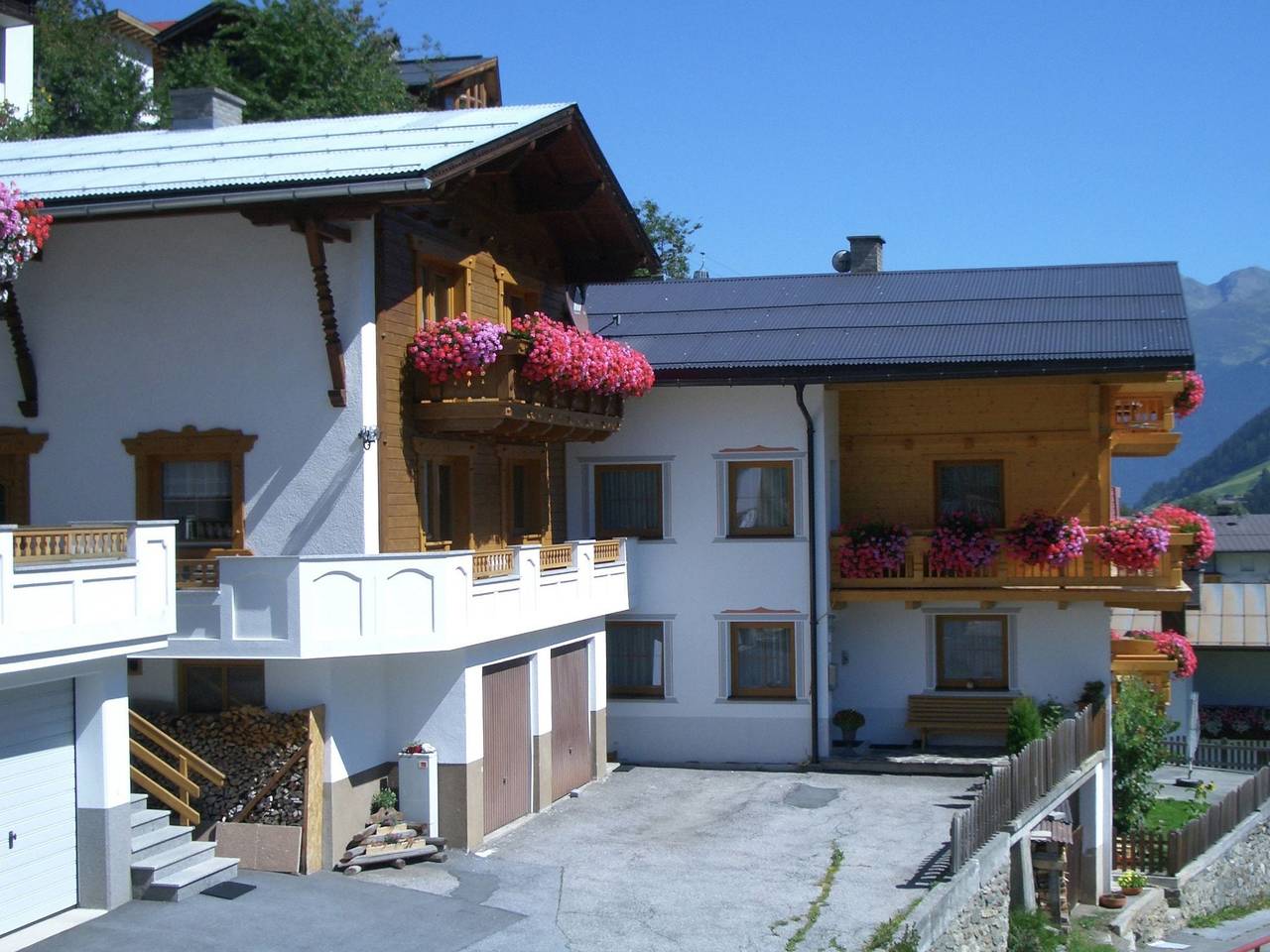 Geheel appartement, Appartement in Kappl bij Skilift in Kappl, Verwall 