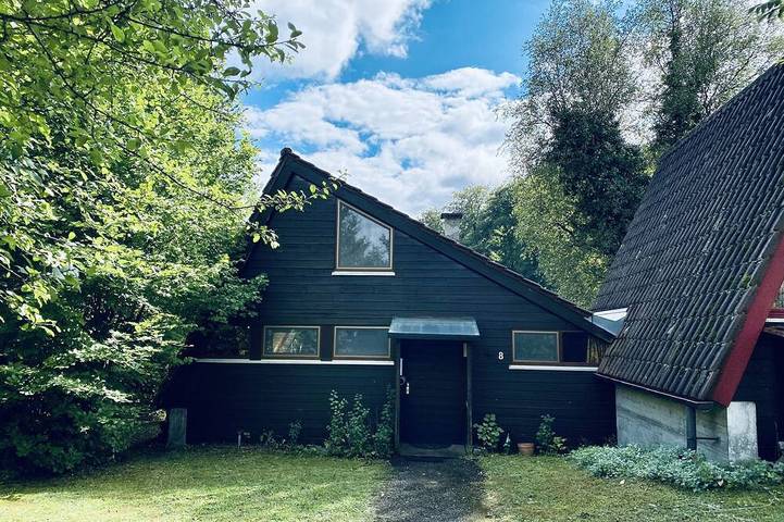 Chalet für 7 Personen, mit Terrasse und Garten in Schwäbische Alb