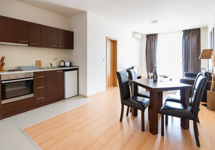 Ganze Wohnung, Charmantes Apartment mit 1 Schlafzimmer für bis zu 4 Personen in Sonnenstrand, Oblast Burgas