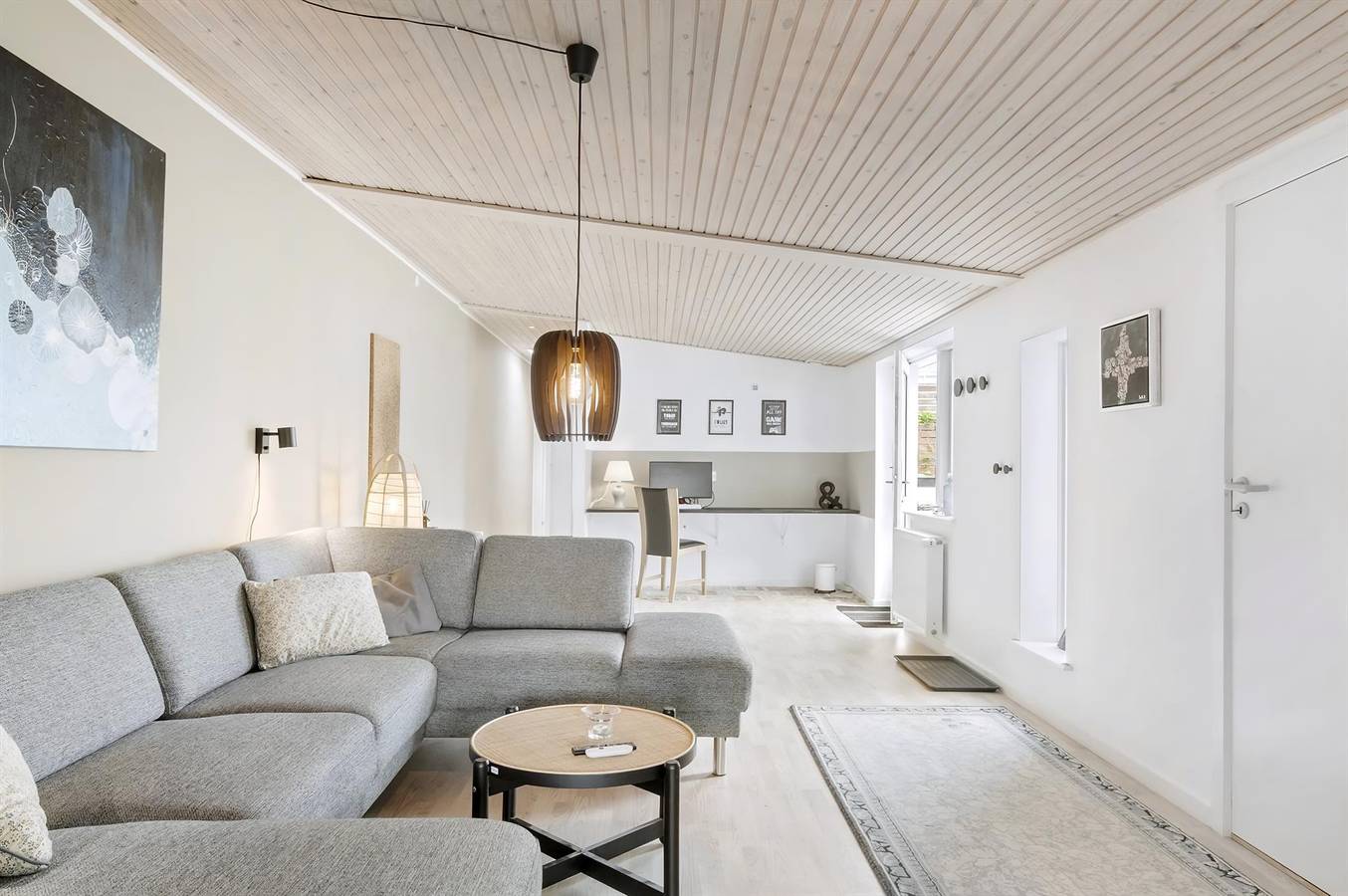 Beautiful home in Blokhus w/ Wifi and 6 Bedrooms in Blokhus, Jammerbugt