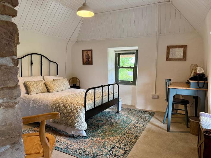 Location de vacances pour 2 personnes, avec vue et jardin à Fermoy - 4