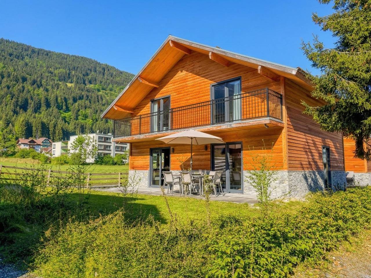 Premium Chalet am See in den Alpen mit Sauna in Afritz am See, Villach-Land
