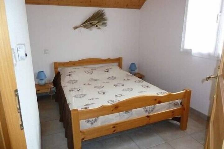 Location de vacances pour 6 personnes, avec jardin à Saint-Jean-Saint-Nicolas - 2