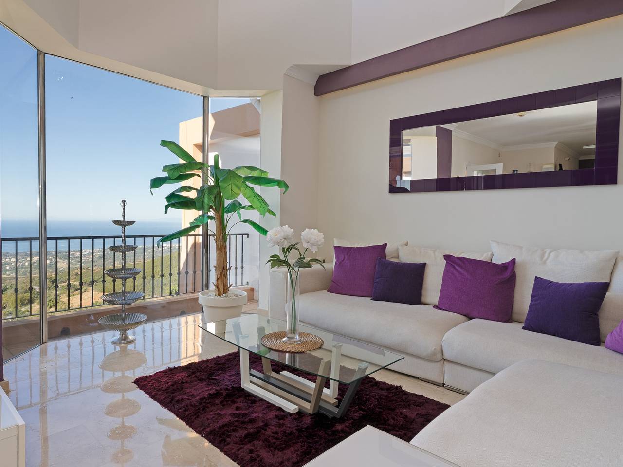 Maison moderne avec jacuzzi et spa à Ojen in Urbanizacion Las Jacarandas, Costa del Sol