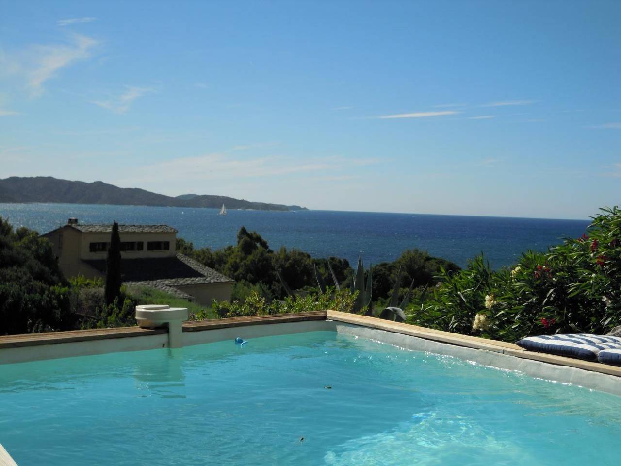 Apartamento entero, Pont de bateau, Meerblick mit privatem Pool in Saint-Florent, Region de Calvi