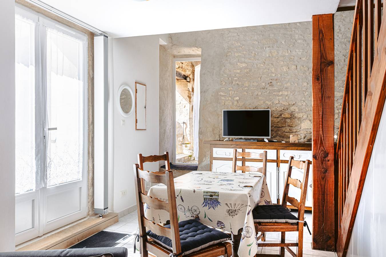 Maison de vacances 'L' Oléronaise' avec terrasse privée et jardin privé in Romegoux, Région de Saintes