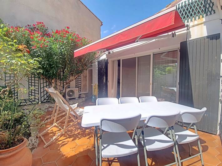 Appartement de vacances pour 4 personnes, avec terrasse à Saintes-Maries-de-la-Mer