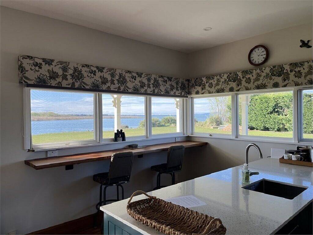 Privacy, tranquility, wildlife on your front lawn! in Canterbury (NZ)