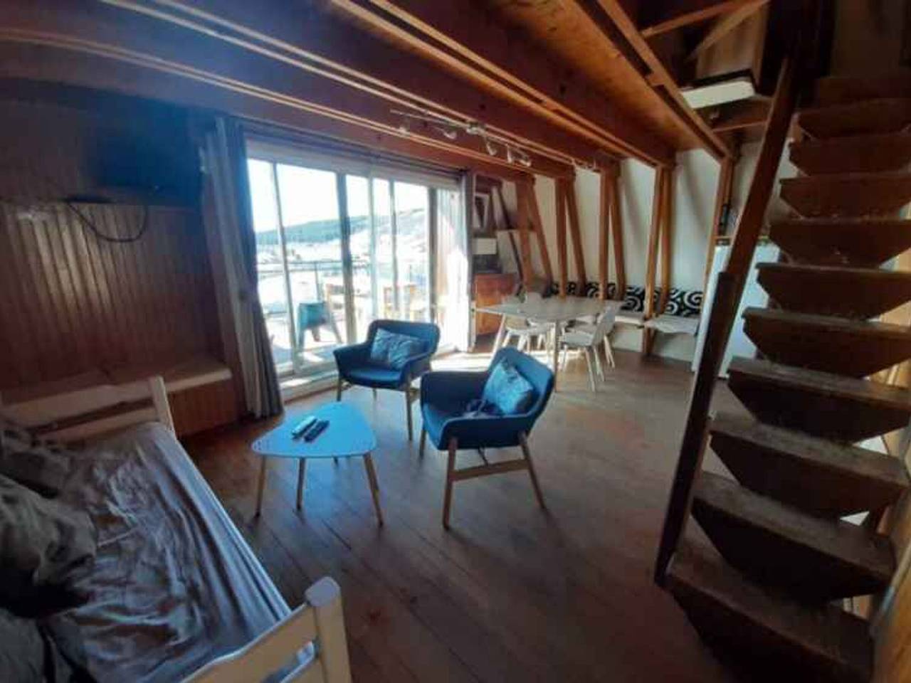 Chalet fonctionnel à Super-Besse - 8 pers. in Super Besse, Besse-et-Saint-Anastaise