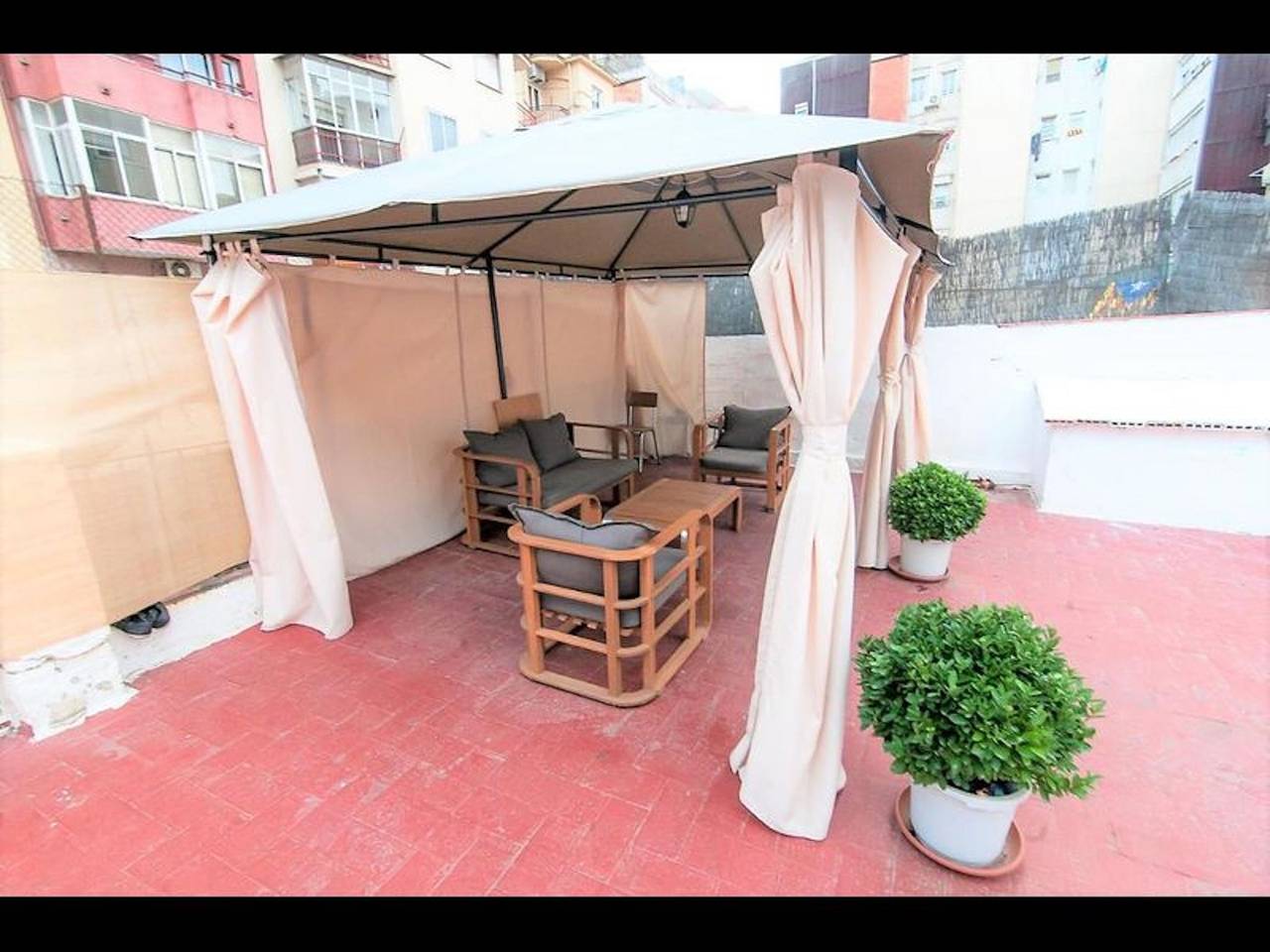Chambre privée avec terrasse ensoleillée de 200m2 7 in Barcelone, Barcelonès