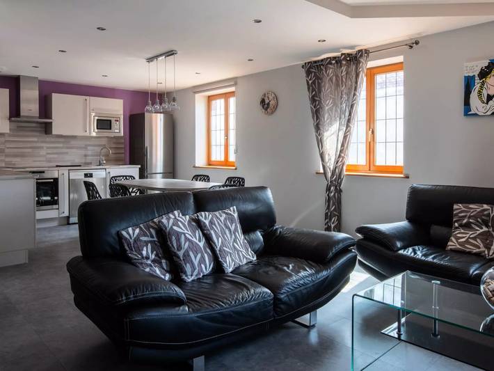 Gîte pour 6 personnes, avec jardin et piscine à Itterswiller