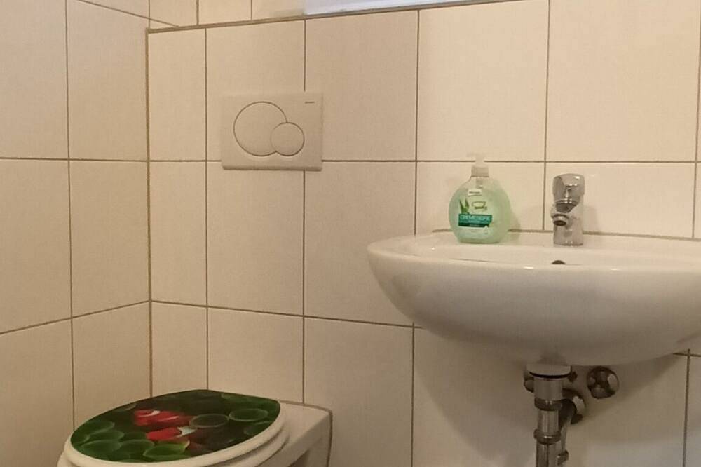 Entire apartment, Comfort & location: your time-out in the Dreikönigenviertel in Neuss in Neuss, Rhein-Kreis Neuss