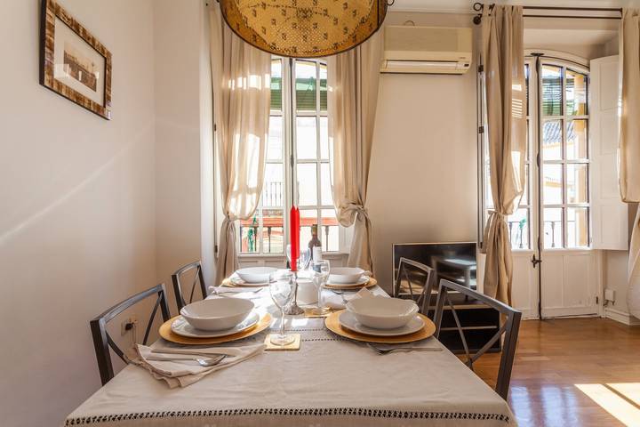 Apartamento entero, Apartamento Fabulous Brightly Central, en pleno centro de Sevilla in Casco Antiguo, Sevilla