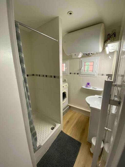 Gîte pour 4 personnes, avec jardin et terrasse dans Plage du Val Fleuri - 4