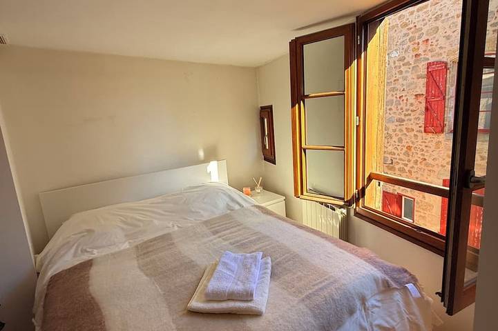 Ganze Wohnung, The Dove Nest Centre of Medieval Figeac - leave the car behind! in Figeac, Lot