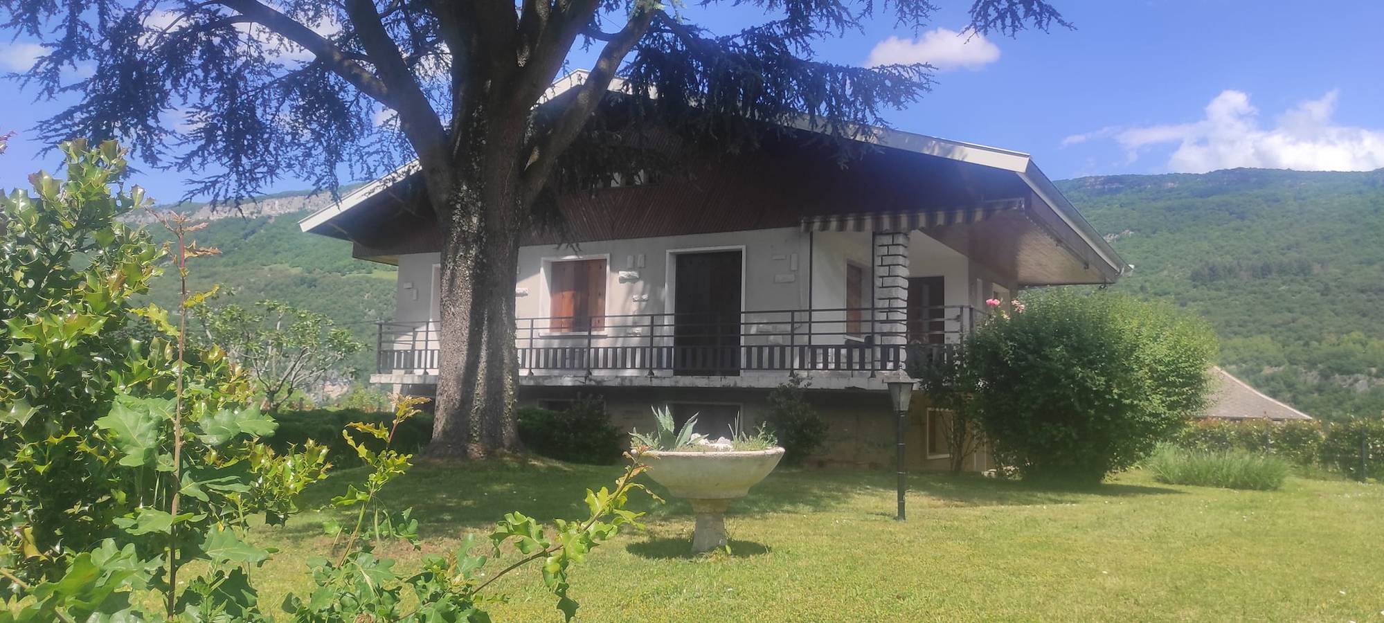 Ferienhaus für 4 Personen mit Seeblick in Brison-Saint-Innocent, Chambéry und Umgebung