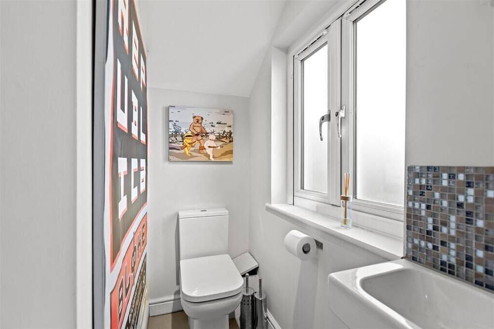 Stylish Windsor Home | Hot Tub | Town Centre in Windsor, Berkshire