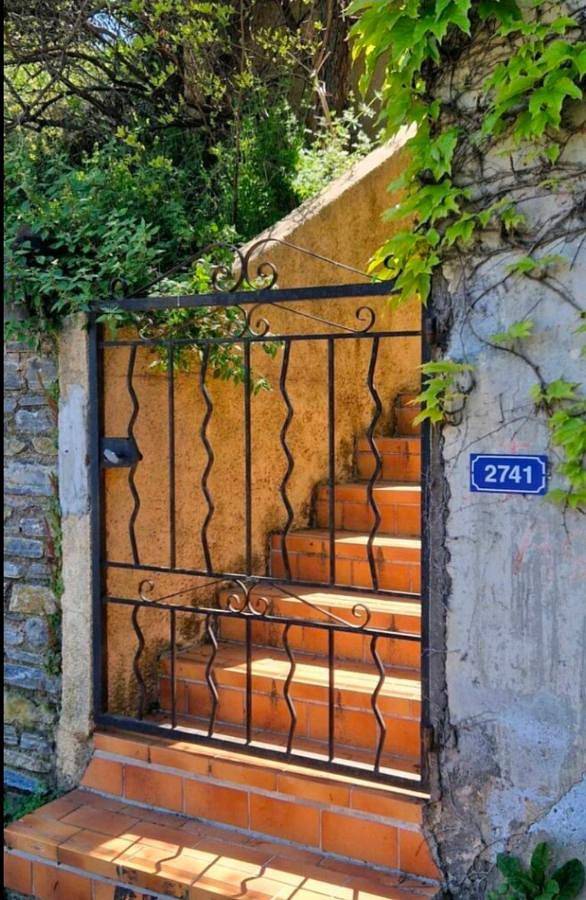 Appartement entier, Charmante Maison de village, Proche Aéroport in Lucciana, Région de Bastia