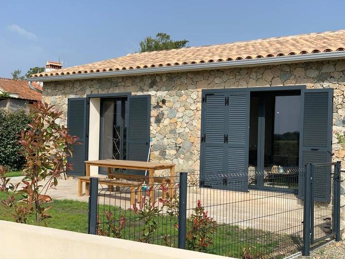 Location de vacances pour 4 personnes, avec jardin et vue à Aléria - 4