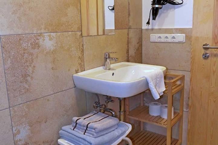 Ferienwohnung für 2 Personen, mit Pool und Garten in Pegnitz - 4