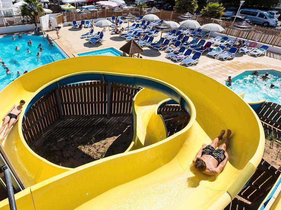 Flower Camping Les Dunes - Chalet 2 personas - Bois Premium 16m² - 1 habitación + terraza cubierta 8m² + Tv + Clim in Longeville-sur-Mer, Vandea