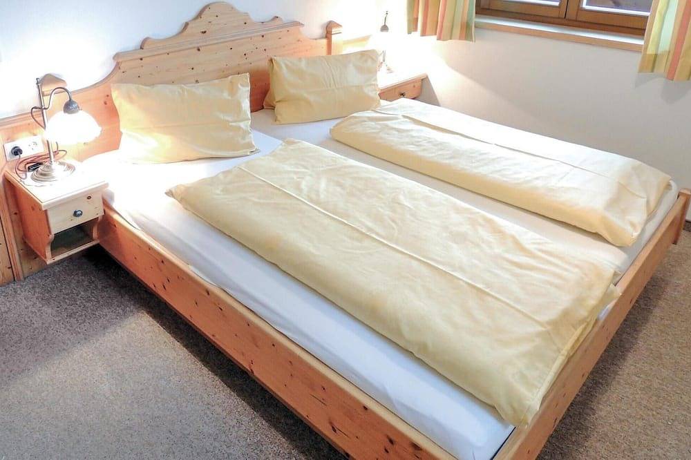 Geheel appartement, Helle Ferienwohnung in Flachau in Flachau, Ski Amadé