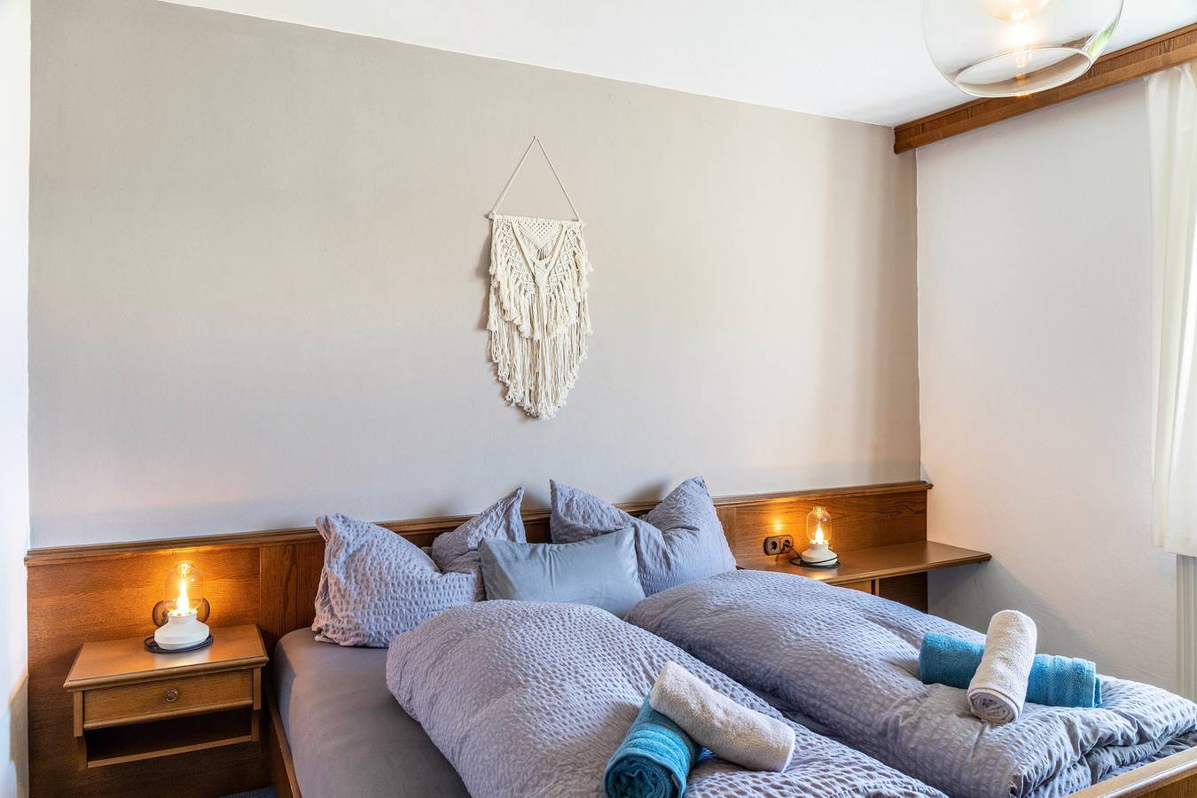 Doppelzimmer Zillertalblick mit En-Suite Bad in Hainzenberg, Zillertaler Alpen