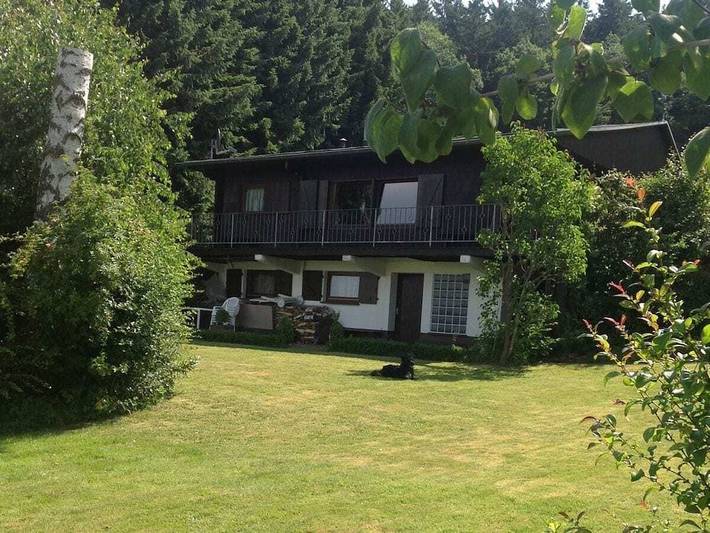 Ferienhaus für 4 Personen, mit Terrasse und Garten in Stadtkyll - 2