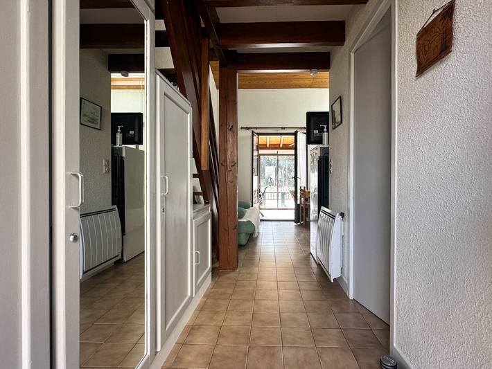 Location de vacances pour 5 personnes, avec terrasse dans Office De Tourisme Des Mathes La Palmyre - 2