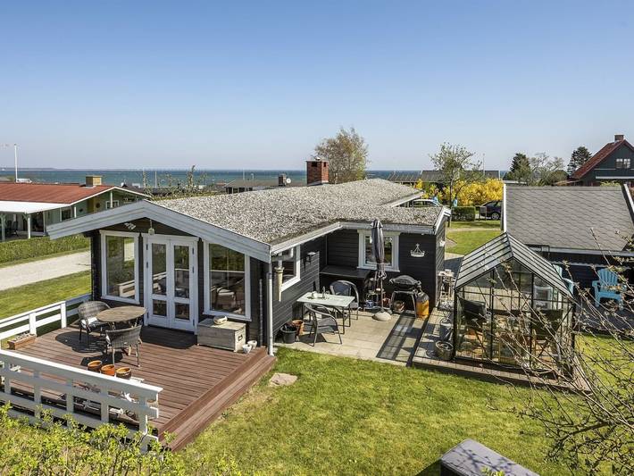 Ferienhaus für 6 Personen, mit Terrasse in Tårup