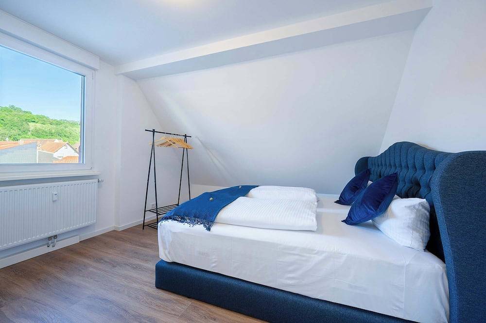 Ganze Wohnung, Lit Living: Luxus |Box Spring| Netflix |Maisonette in Hemsbach, Kurpfalz