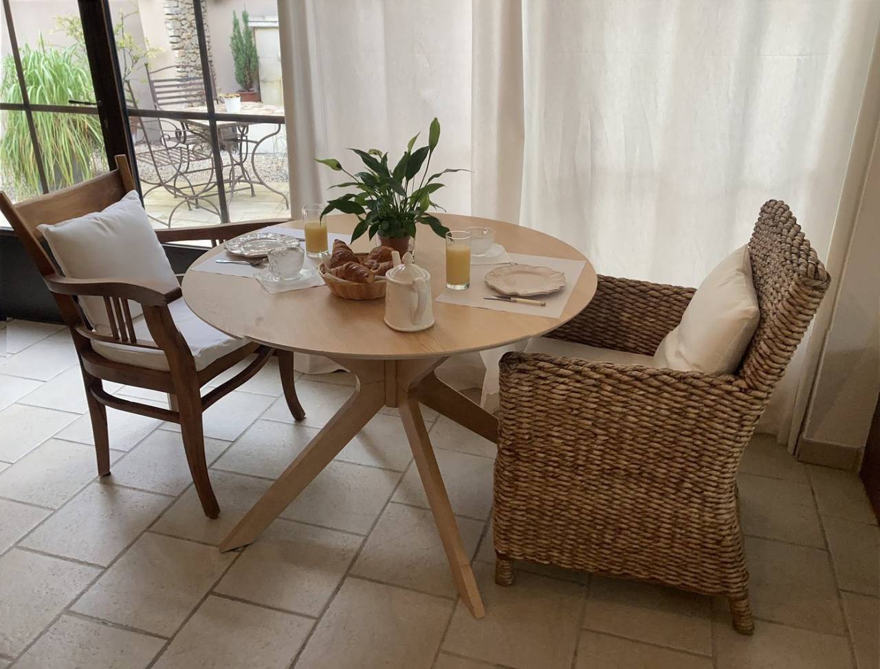 Suite familiale panoramique , 2 chambres-2/4 personnes - Luberon in Lacoste, Parc naturel régional du Luberon