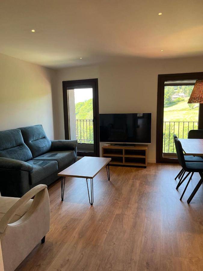 Gîte pour 5 personnes, avec balcon et vue à Molló - 3