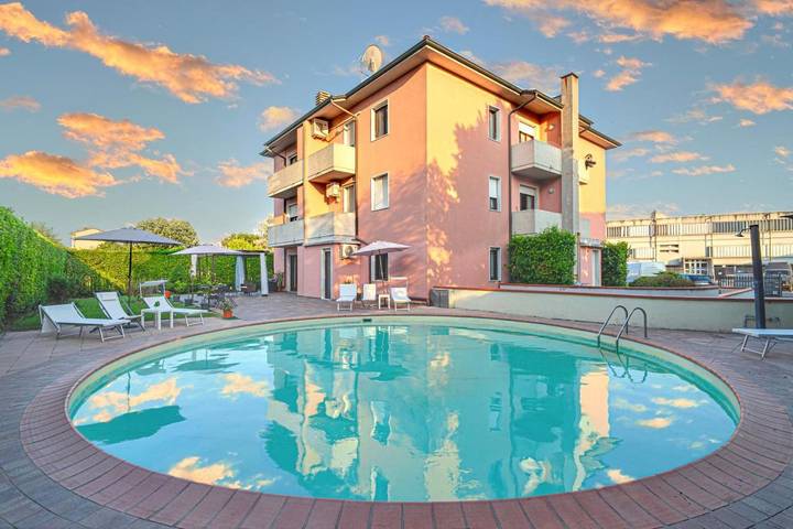 B&b per 2 persone, con Giardino e Piscina a Lucca