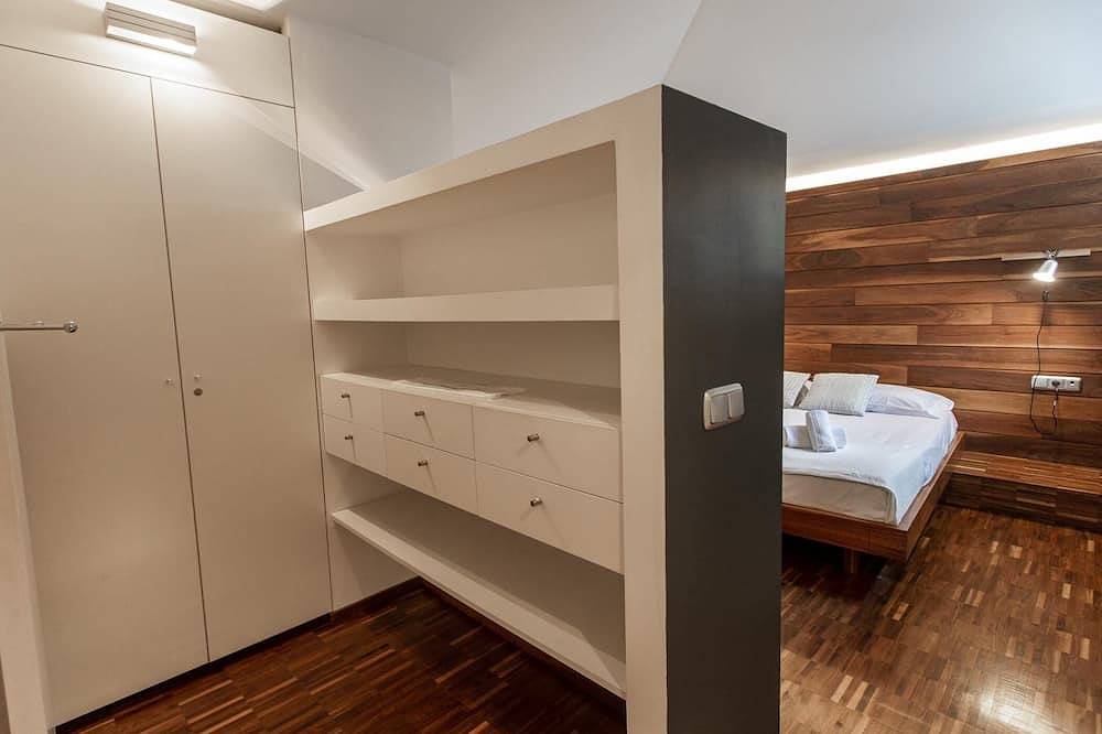 Entire apartment, Outdoor Comfort Àtic West in Andorra la Vella, Grandvalira
